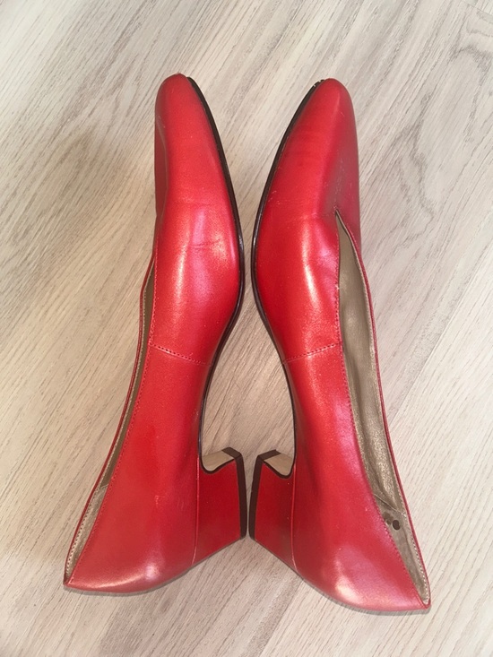 Etienne Aigner Leather Pointed Toe Pumps Red 7.5M Vintage Kitten Low Heels - Picture 6 of 10